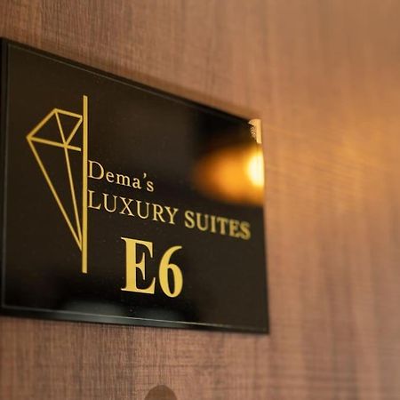 Dema Luxury Suites - Perikleous E6 Athena Bagian luar foto