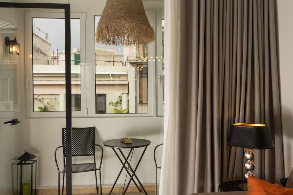 Dema Luxury Suites - Perikleous E6 Athena Bagian luar foto