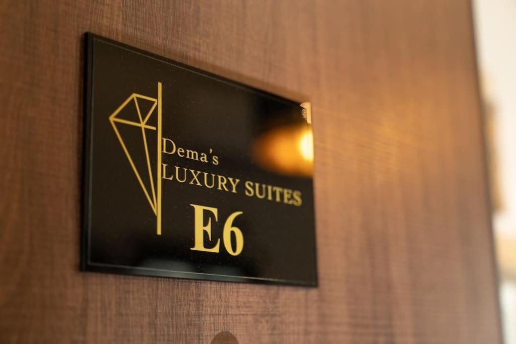 Dema Luxury Suites - Perikleous E6 Athena Bagian luar foto